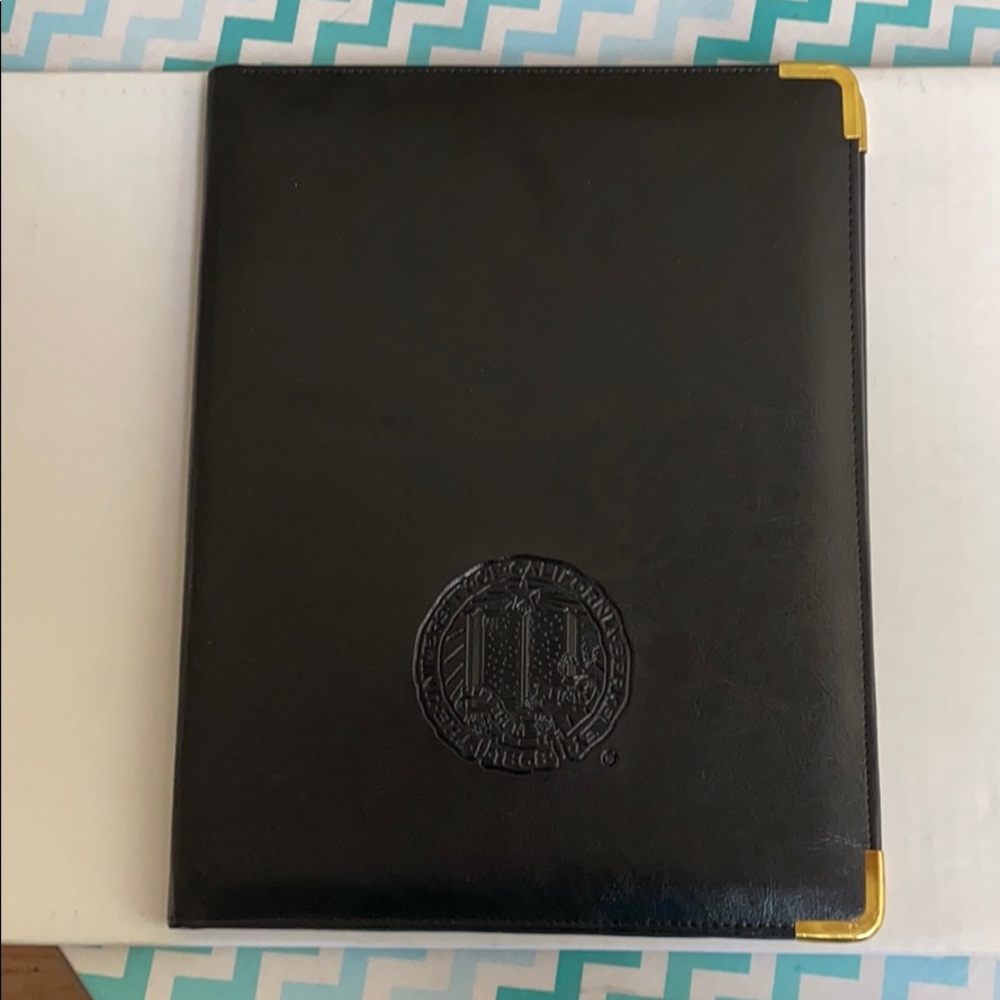 UC Berkeley Leather Folio
